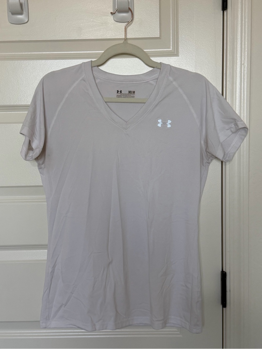 Lot of 5 Under Armour Women's Heat Gear Short Sleeve Tees - Picture 2 of 11